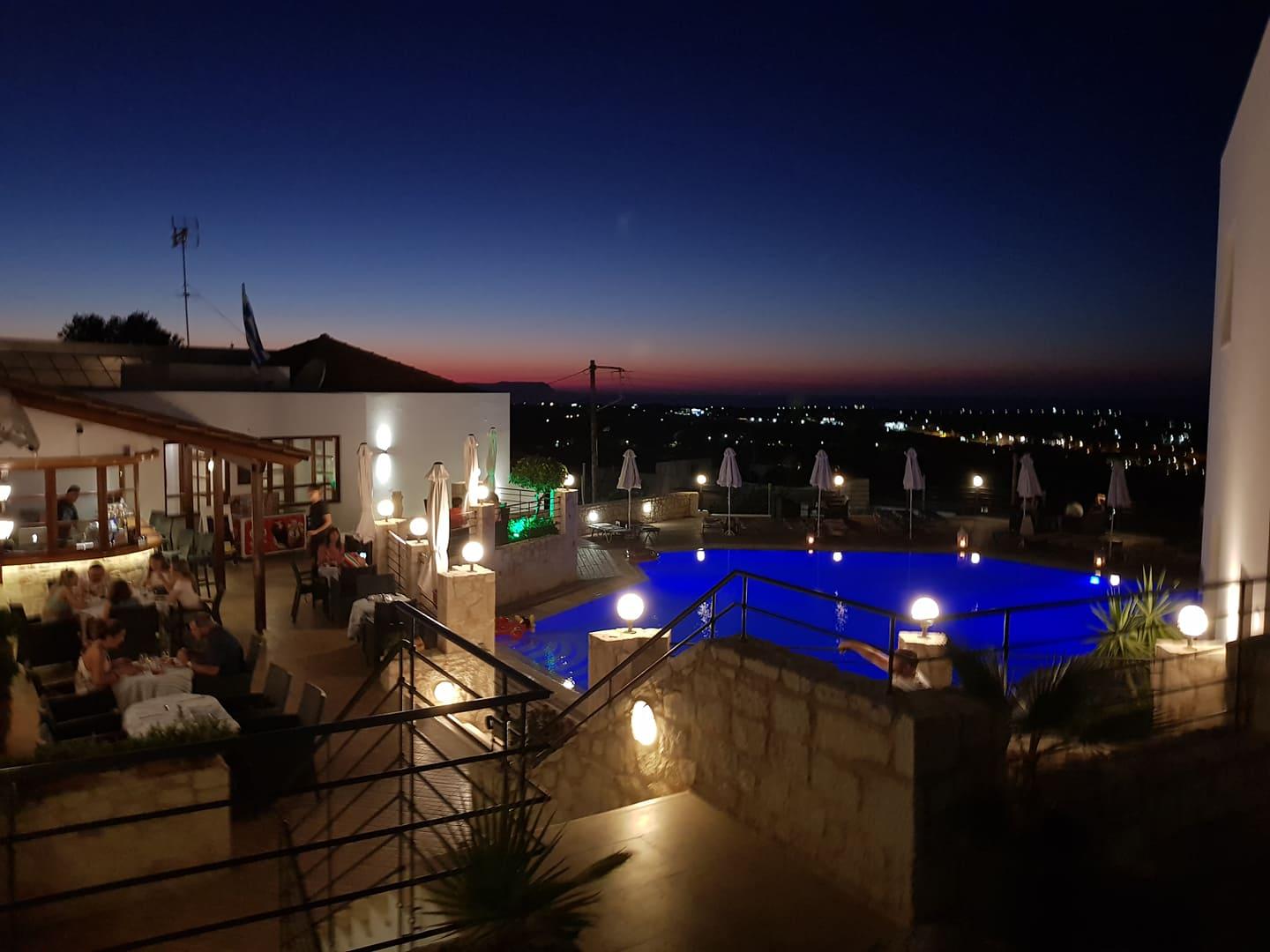 Amazones Village Suites Hersonissos  Exterior foto