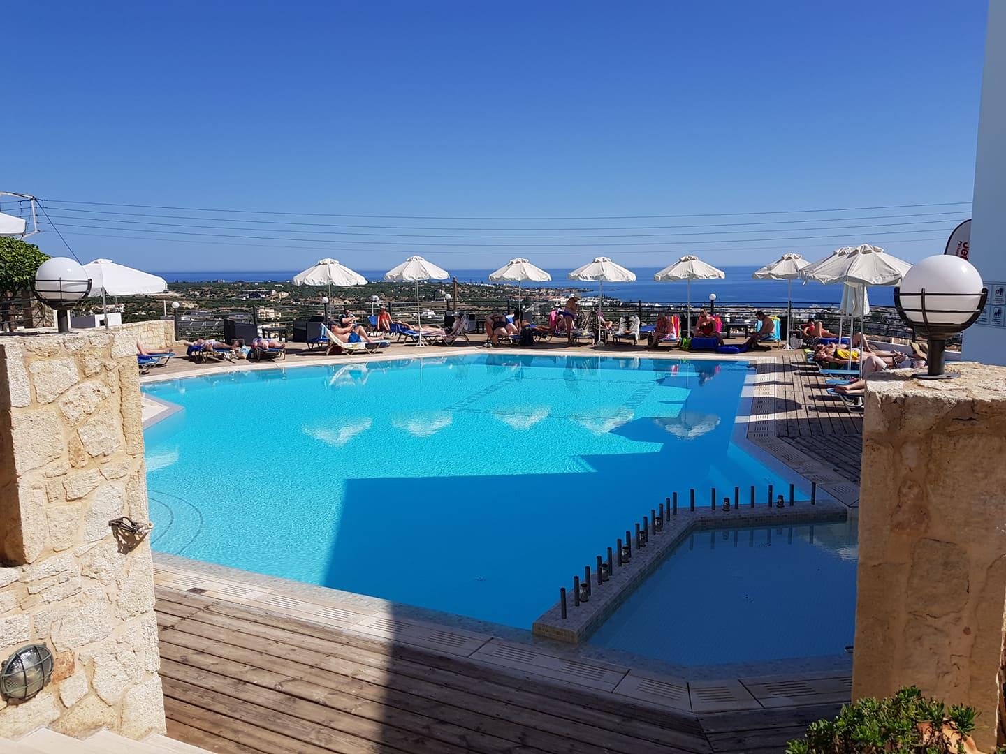 Amazones Village Suites Hersonissos  Exterior foto