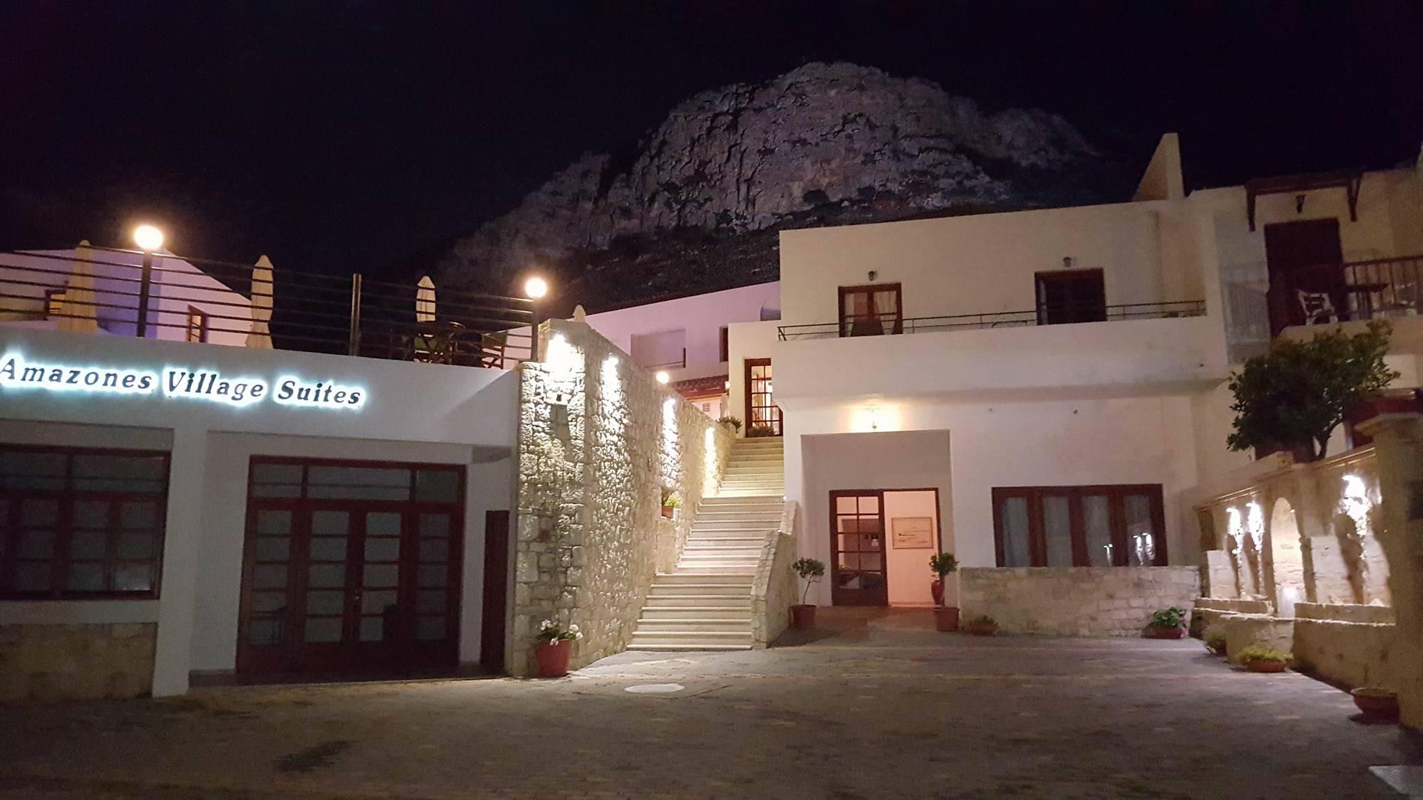 Amazones Village Suites Hersonissos  Exterior foto