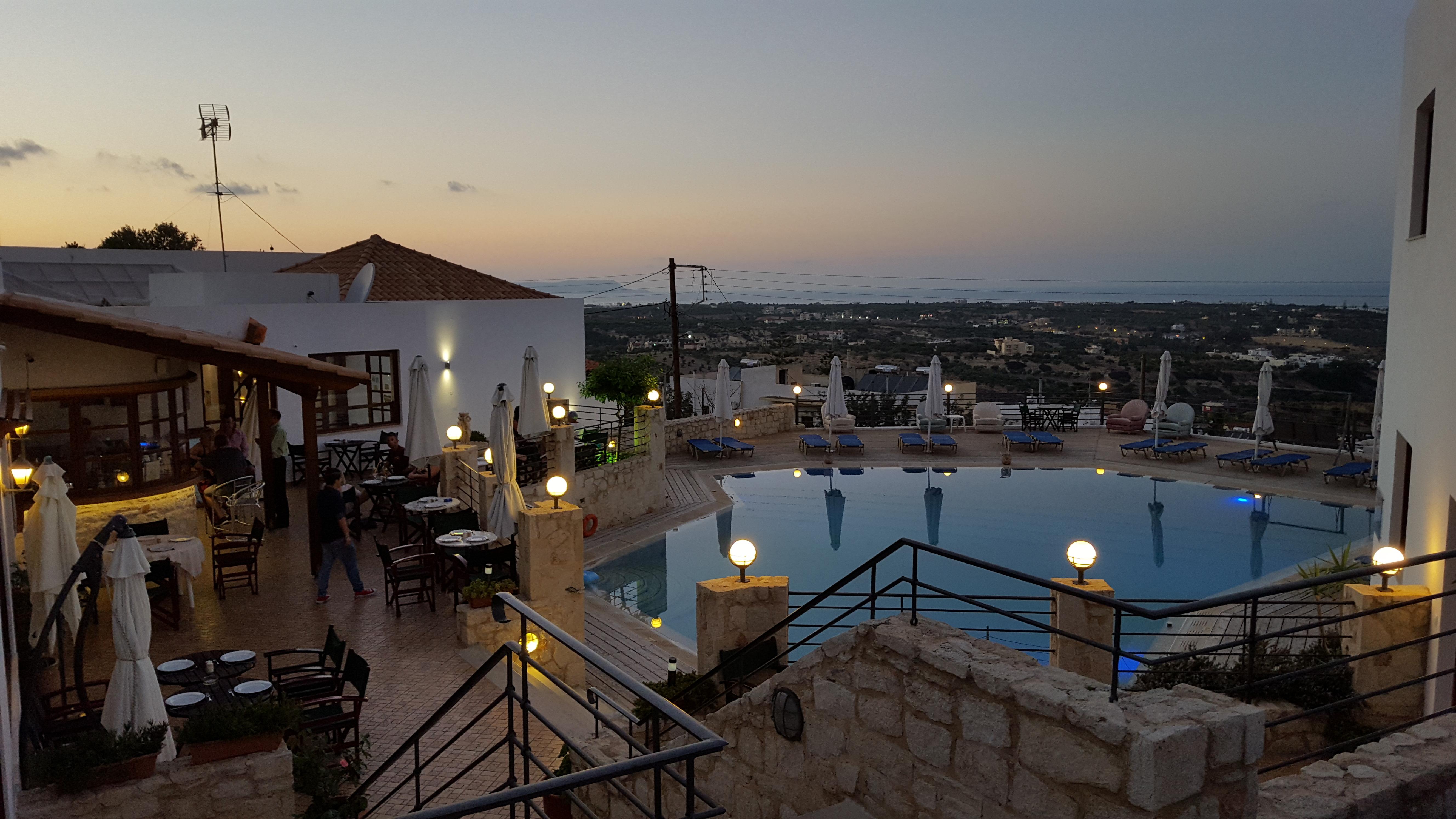 Amazones Village Suites Hersonissos  Exterior foto