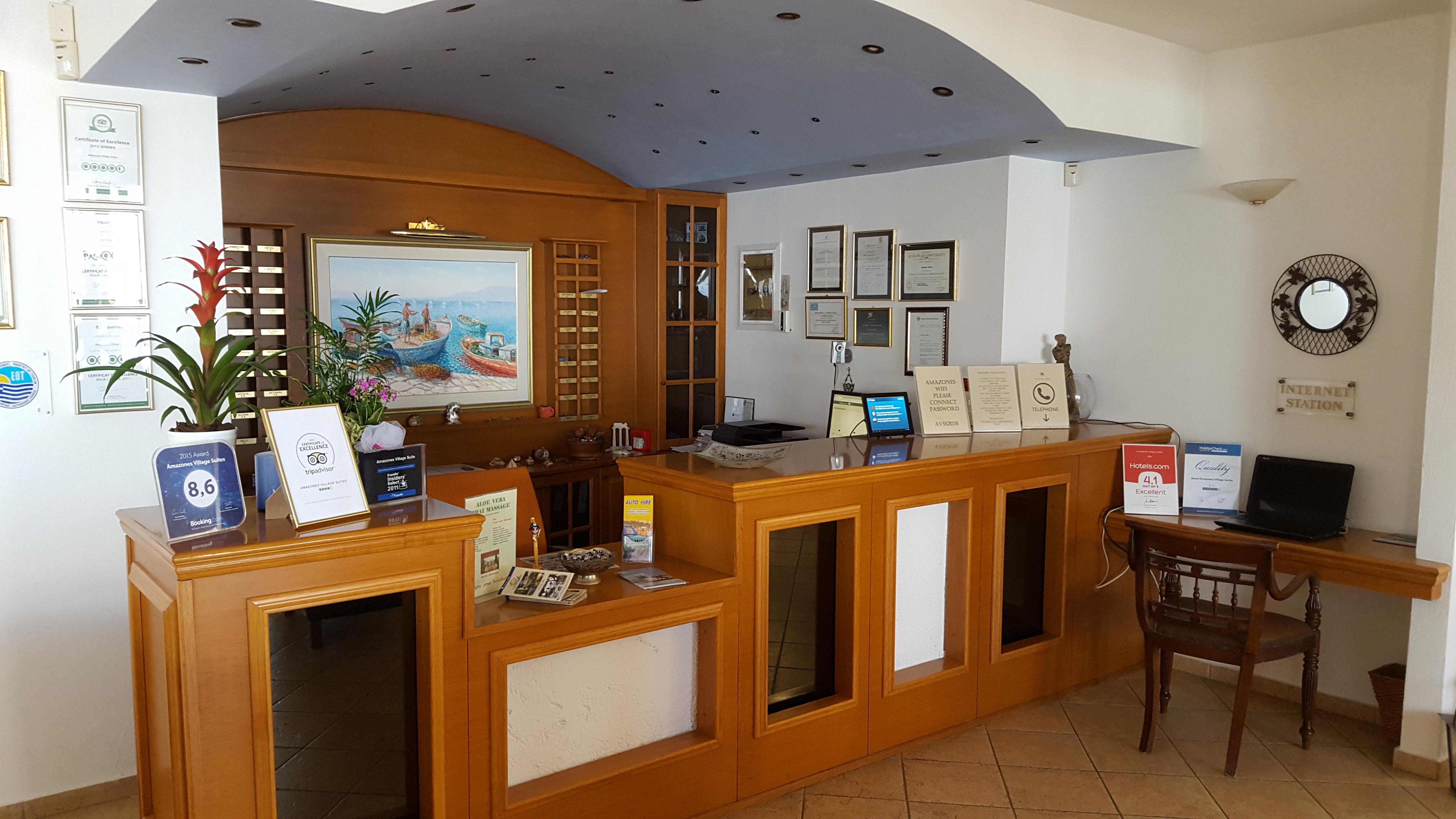 Amazones Village Suites Hersonissos  Exterior foto