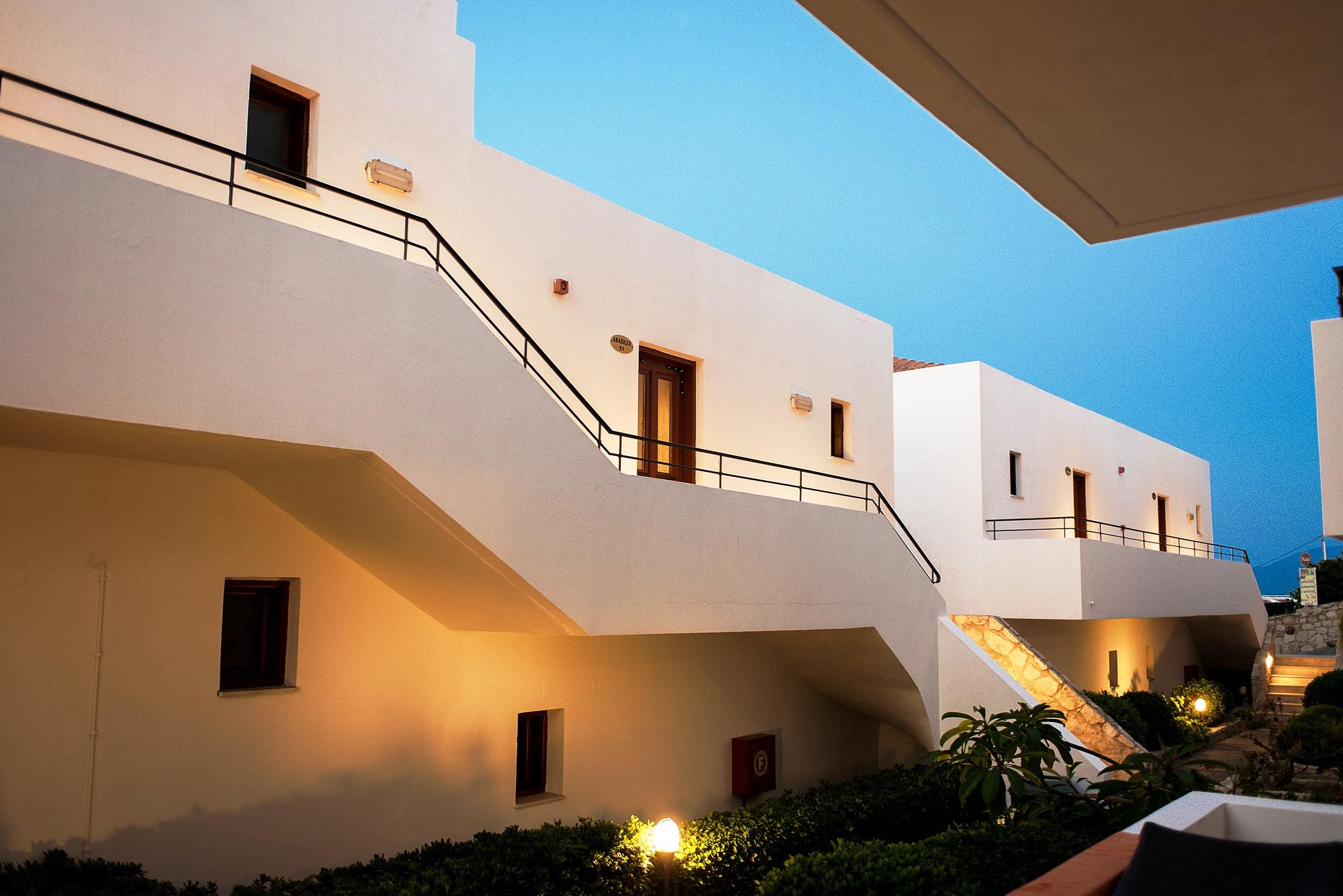 Amazones Village Suites Hersonissos  Exterior foto