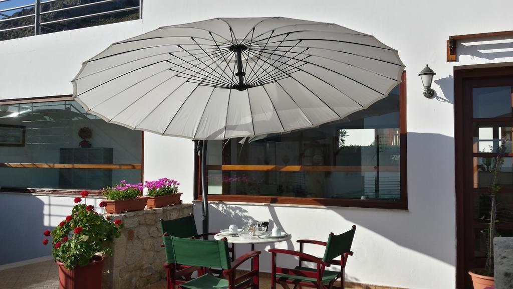 Amazones Village Suites Hersonissos  Exterior foto