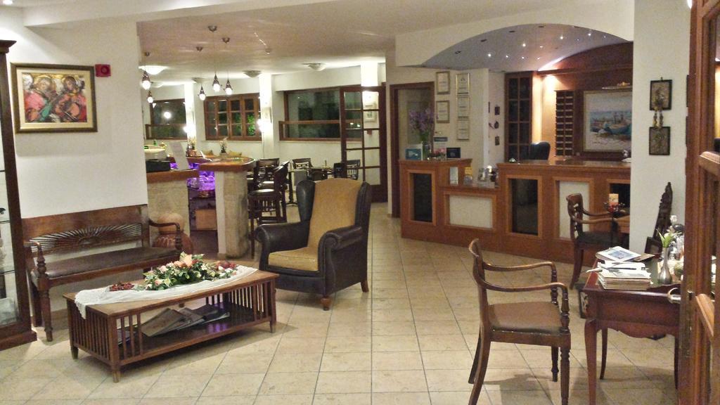 Amazones Village Suites Hersonissos  Exterior foto