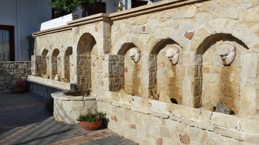 Amazones Village Suites Hersonissos  Exterior foto